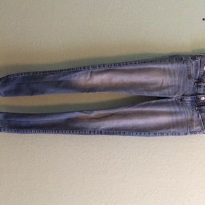 light blue skinny jeans